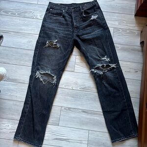 American Eagle 90s Boyfriend Jeans